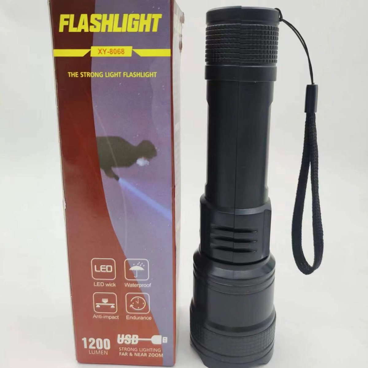 Luz transfronteriza L39 linterna zoom telescópica pantalla de carga de energía iluminación doméstica al aire libre larga duración