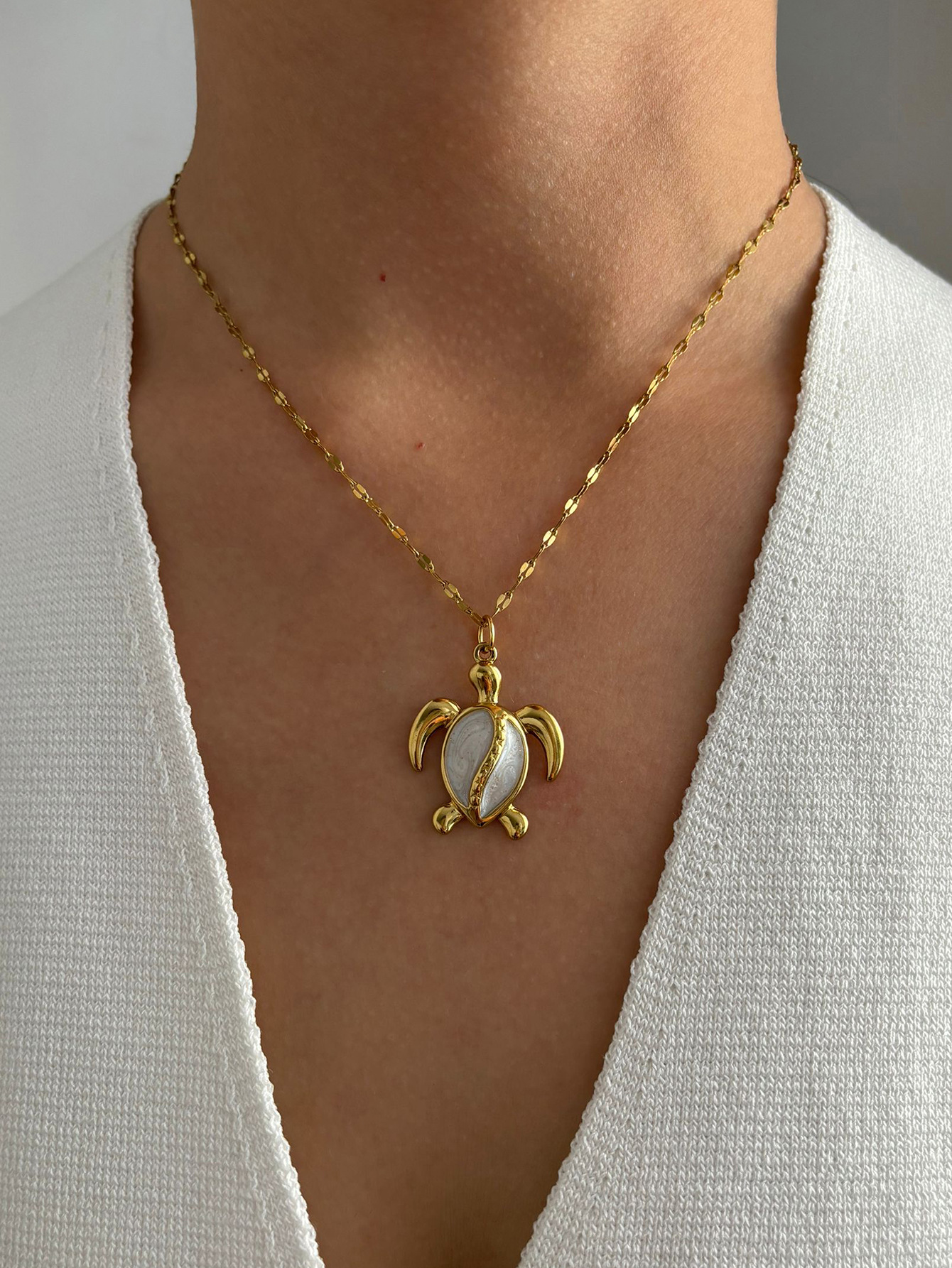 Marine Style Style 316L Stainless Steel Tortoise Starfish Conch Waterproof Non Tarnish Surgical Steel Marine Style Pendant Necklace For Women's