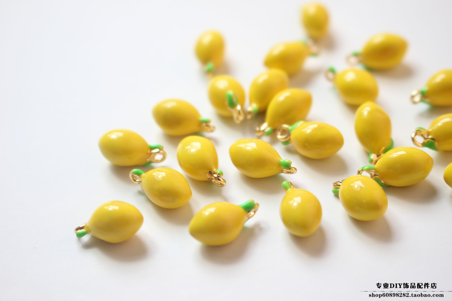 1 Piece 9*10.2mm Copper Cherry Fruit Pendant display picture 3