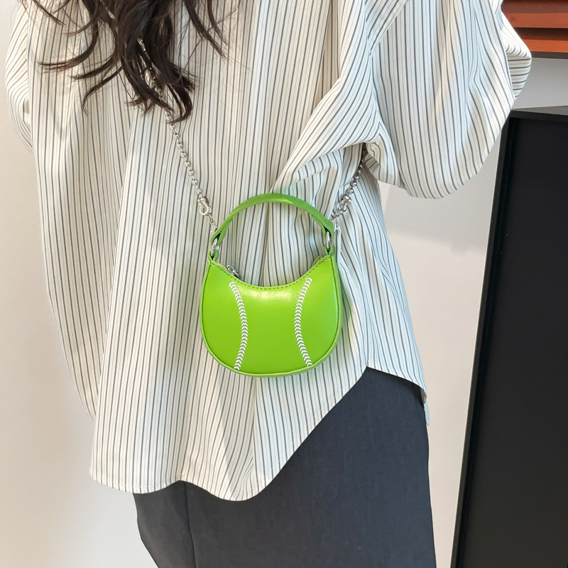 Versión coreana del bolso de nicho 2025 primavera y verano nuevo bolso femenino casual bowling bandolera mini cadena bandolera