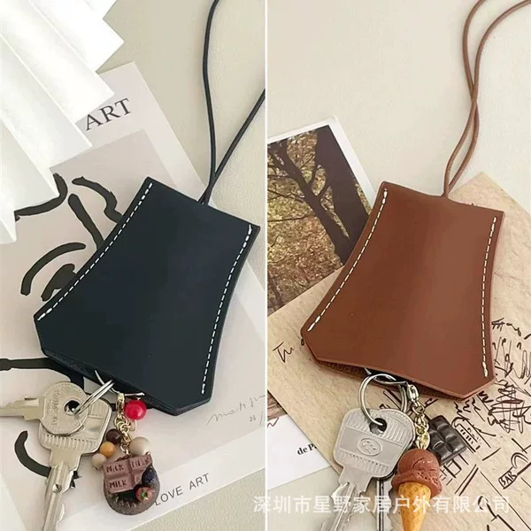 Korean Style Fashion Pull-out Key Bag Wearing Photo Accessories Adjustable Portable Anti-lost Leather Neck Key Lanyard