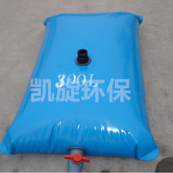 抗旱水囊车载拉水农业水囊PVC枕型水囊车载运输水囊家用储水袋