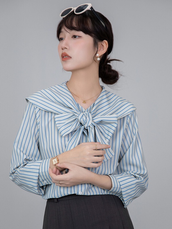 Real Shot Early Spring Shirt Women's Blue Striped Navy Collar Loose Shirt French Design Long Sleeve Top