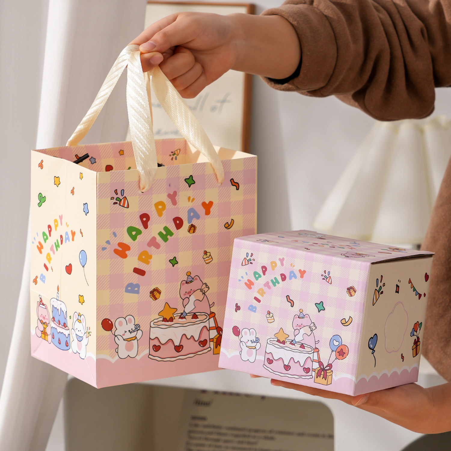 Tazas de cerámica creativas con cubierta copas de café copas de agua de oficina en el hogar copas de regalo de cumpleaños niñas
