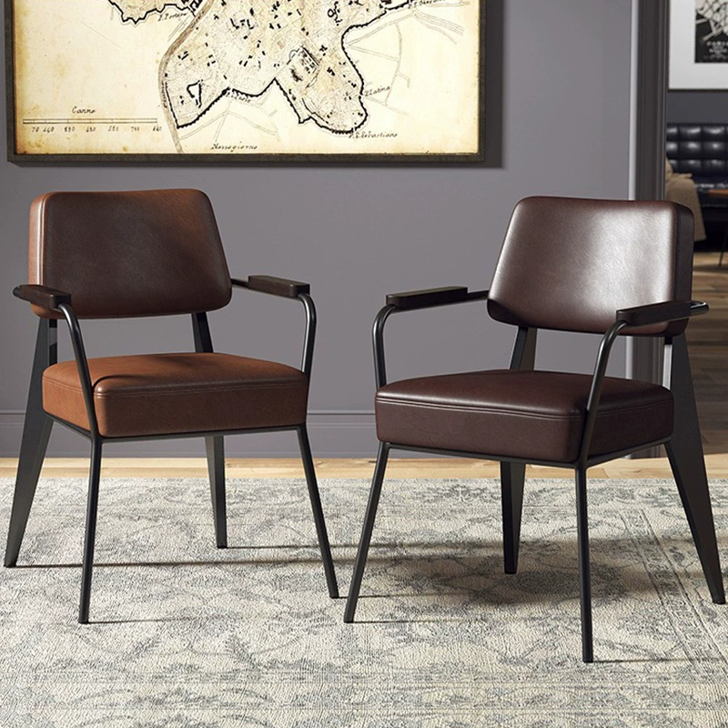 Известный в Интернете обеденный стул в итальянском стиле для домашнего использования, стул с мягкой подушкой для ресторана, обеденный стул с подлокотниками в американском скандинавском стиле для кафе, кованое железо.