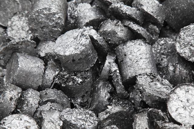 u=2698211075,191313509&fm=