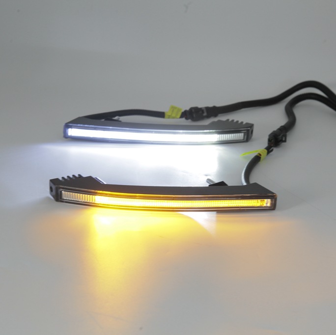 Adecuado para Mercedes-Benz W464 G500 G550 G63 G65 parachoques delantero, labio delantero, luz diurna LED, luz diurna LED