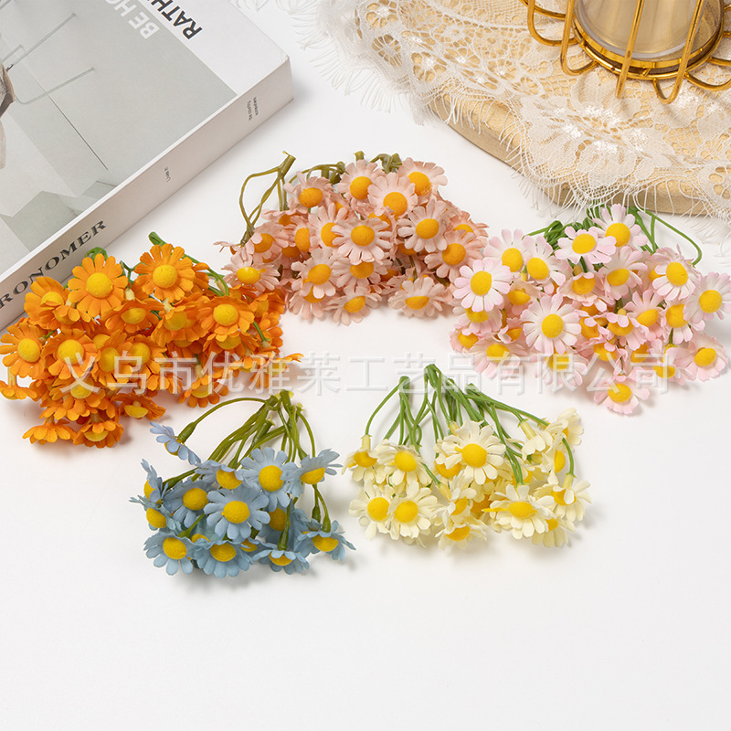 Forest Artificial Small Daisy Bunch Plastic Flower DIY Straw Hat Clothing Decoration Silk Flower Fake Flower Handmade Garland Material Forest Artificial Small Daisy Bunch Plastic Flower DIY Straw Hat Clothing Decoration Silk Flower Fake Flower Handmade Garland Material