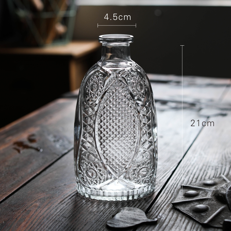 Diamond vase C