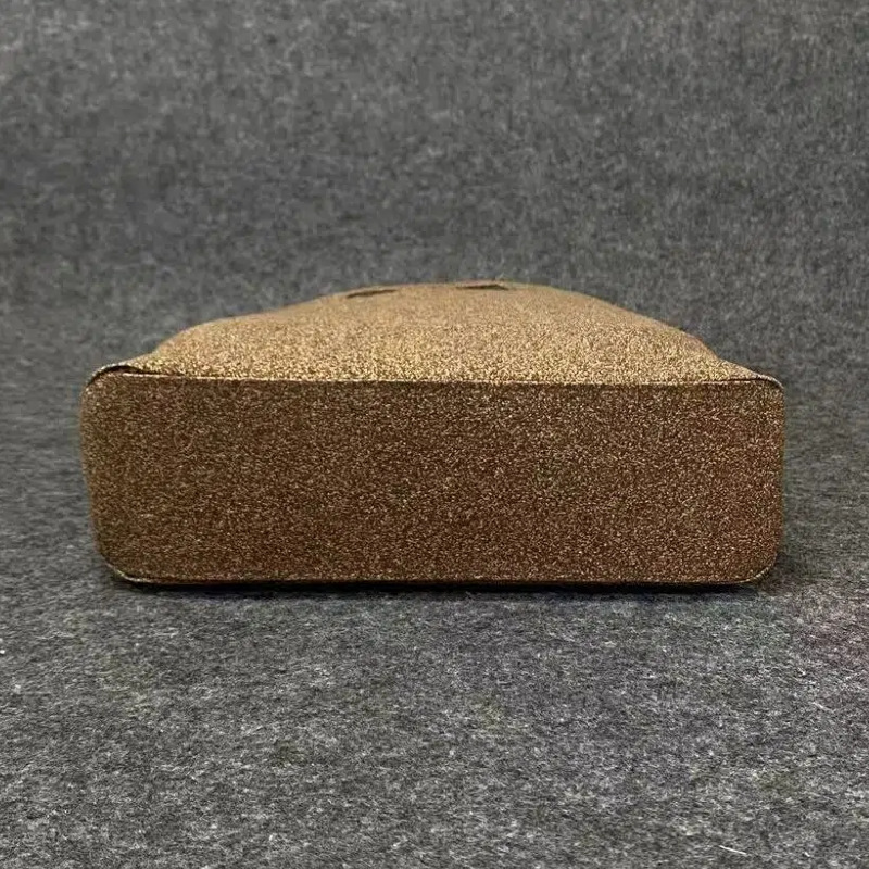 ���Ҷ�����ľ����������״�Ů��ʱ��ͨ�ڰ�����ˮ���໷����ľ��