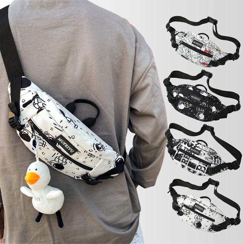 New men's chest bag Korean version of the trend doodle letter shoulder Messenger bag outdoor sportswell package manufacturers wholesale
