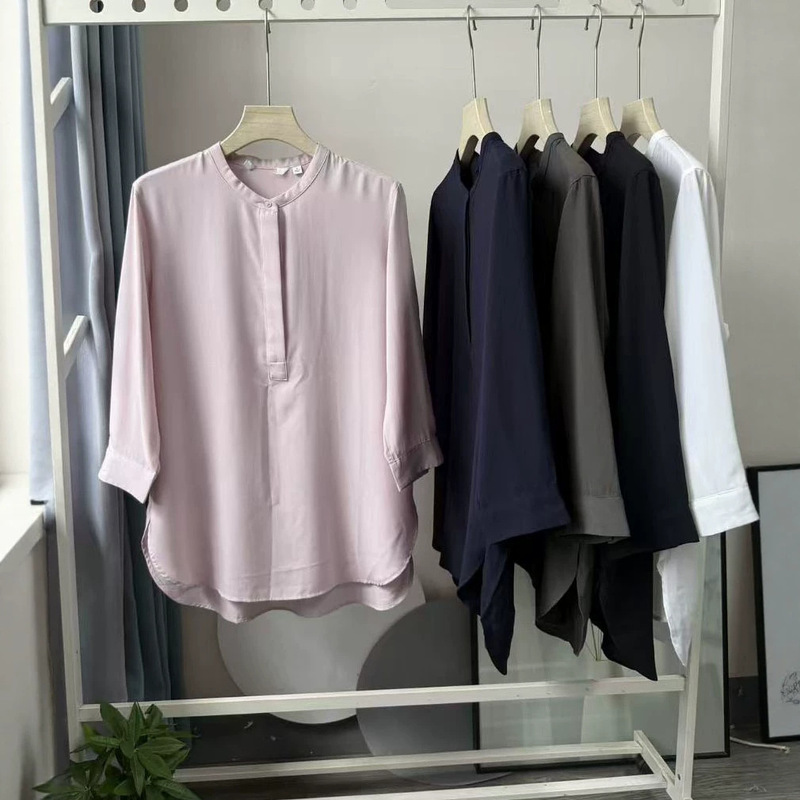 Recommended Refreshing and Elegant Spring/Summer Japanese-Style Minimalist Lightweight Three-Quarter Sleeve Cloud Shirt Round-Neck Blouse for Women