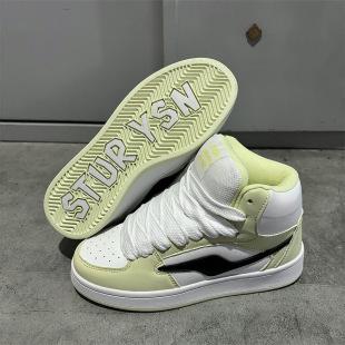 K-Style 2024 New Student Casual Trendy Niche High-Top Sneakers for Women Ins Street Photography Retro Casual Bread Shoes