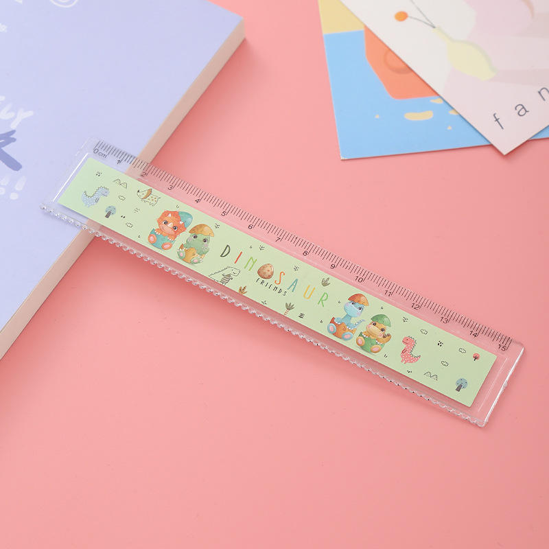 Regla recta de dibujos animados creativos de 15cm regla de plástico de forma especial para estudiantes con papelería multifuncional encantadora premios para niños al por mayor