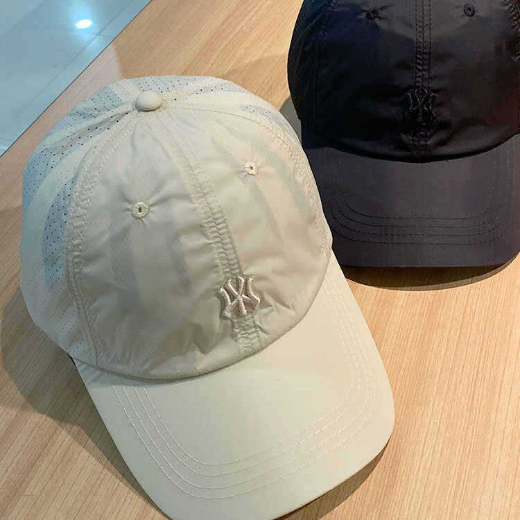 Summer light and thin breathable baseball cap for men and women