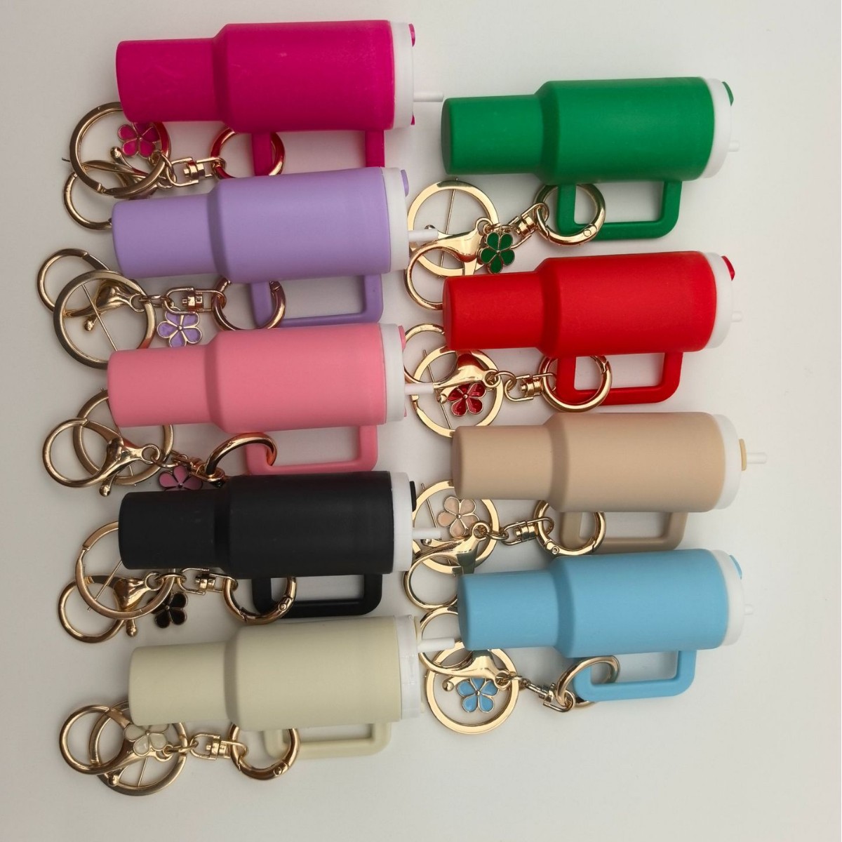 Nuevo producto transfronterizo Mini Stanley Llavero de Stanley Plum Blossom, flores, accesorios de encanto exclusivos