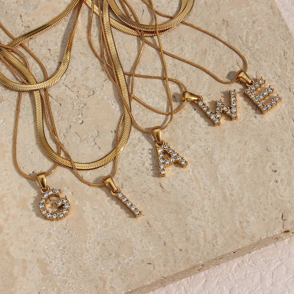 Letter Fashion Zircon 18K Gold Plated 304 Stainless Steel Necklace Wholesale display picture 2