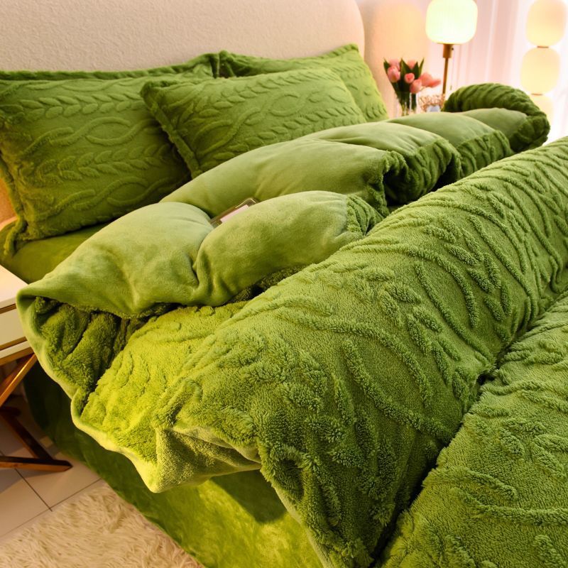 Taffeta Duvet Cover Single Piece, Flannel Four-Piece Set, Thickened Warm Milk Velvet Three-Piece Set, Fleece Dormitory Set Factory