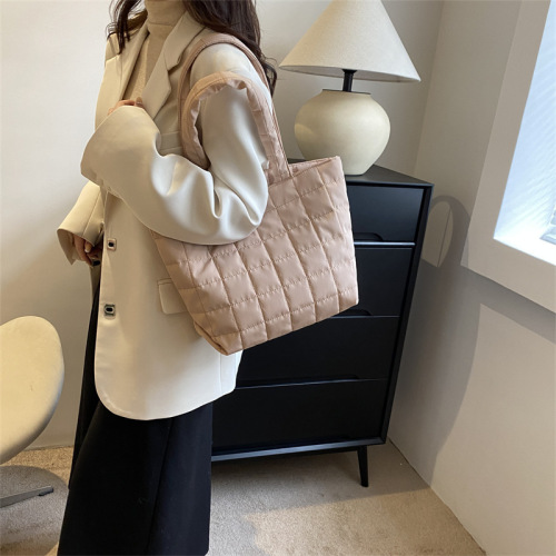 2024 Korean-Japanese Fashion Checkered Down Material Women's Large Capacity Tote Bag Commuter Shopping Bag for College Students