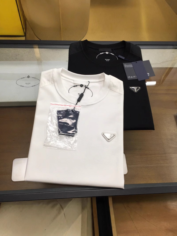 1.1 Correct Version 25 Mongolian Blcg Miu Miu Miu Pujia Pra Triangle Logo Splicing Round Neck Short-Sleeved T-Shirt for Men and Women