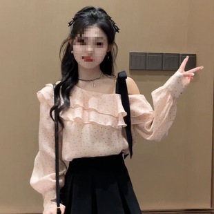 �r������Ů�����Y¶����~߅һ���Iѩ��С���¿���������c