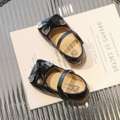 Spring and Autumn New Girls White Leather Shoes Performance Shoes Princess Shoes Small Leather Shoes Children Students Soft