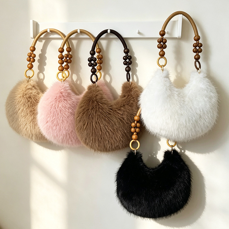 New Niche Creative Furry Bag, Stylish Handbag for Women, Fashionable Versatile Shoulder Crossbody Bag, Plush Underarm Bag New Niche Creative Furry Bag, Stylish Handbag for Women, Fashionable Versatile Shoulder Crossbody Bag, Plush Underarm Bag
