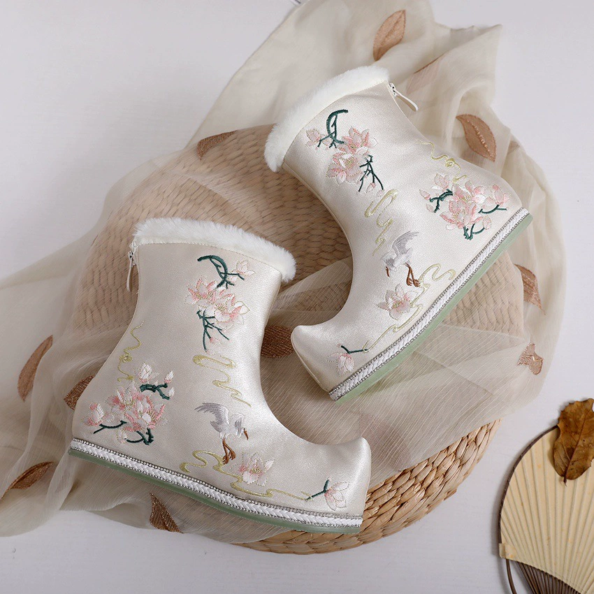 Осенне-зимние ботинки Hanfu, женские короткие сапоги, удобная обувь с мягкой подошвой и внутренней высотой, хлопковые сапоги на флисовой подкладке, антикварная Тканевая обувь 326-22