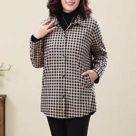240斤春秋中老年胖妈妈奶奶翻领格子衬衫加大加肥宽松衬衣开衫