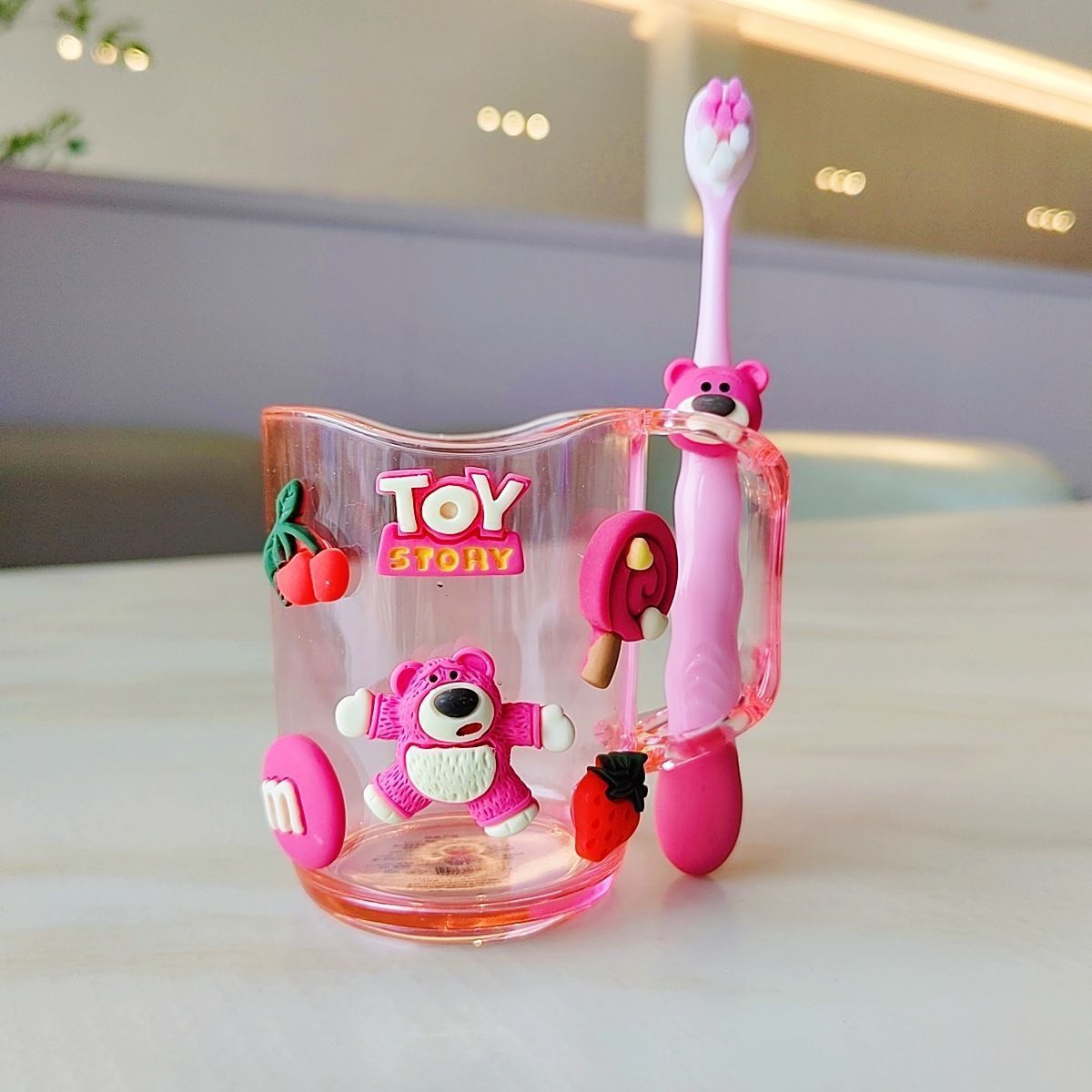 [Baby loves brushing teeth more] Strawberry Bear + Matching Toothbrush
