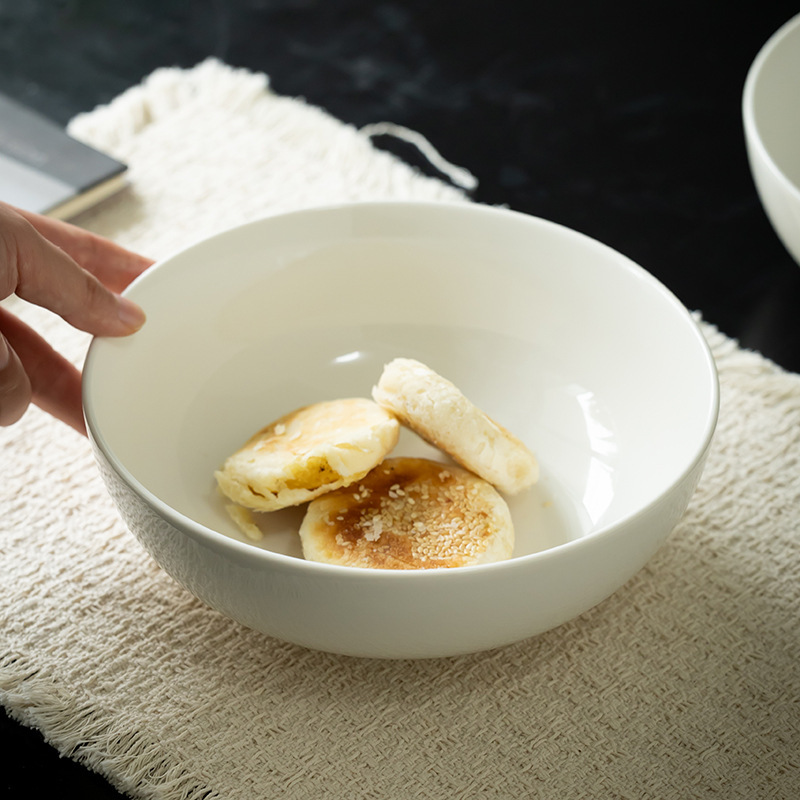 【Off-White】Straight Mouth Noodle Bowl 7.8inch Dehua White Porcelain Large Boiled Vegetable Bowl 1200ml Dinner Bowl Tableware 【Off-White】Straight Mouth Noodle Bowl 7.8inch Dehua White Porcelain Large Boiled Vegetable Bowl 1200ml Dinner Bowl Tableware