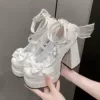 Бежевый