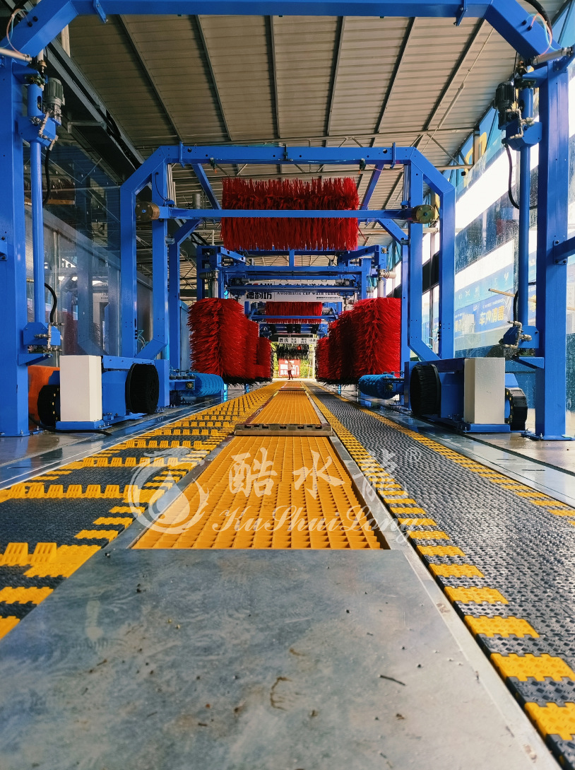 Customized 500kg High-Pressure Car Washing Machine 40m Large Tunnel Car Washing Equipment High-Pressure Fully Automatic Car Washing Machine