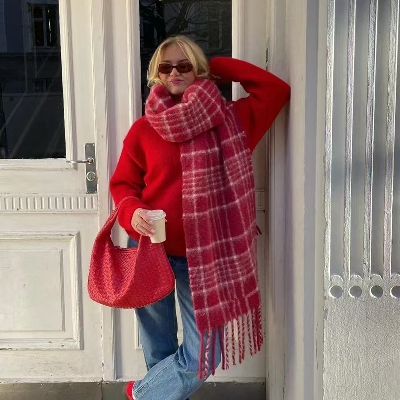 Checkered wool fringe Korean version premium winter mohair warm unisex scarf_voghion.com