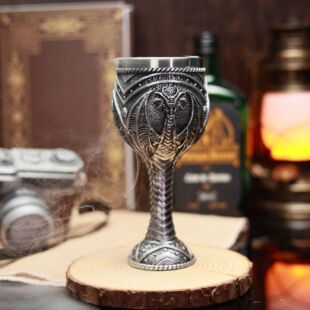 Cross-border new western retro dragon goblet 3D three-dimensional relief personalized resin stainless steel bar wine glass