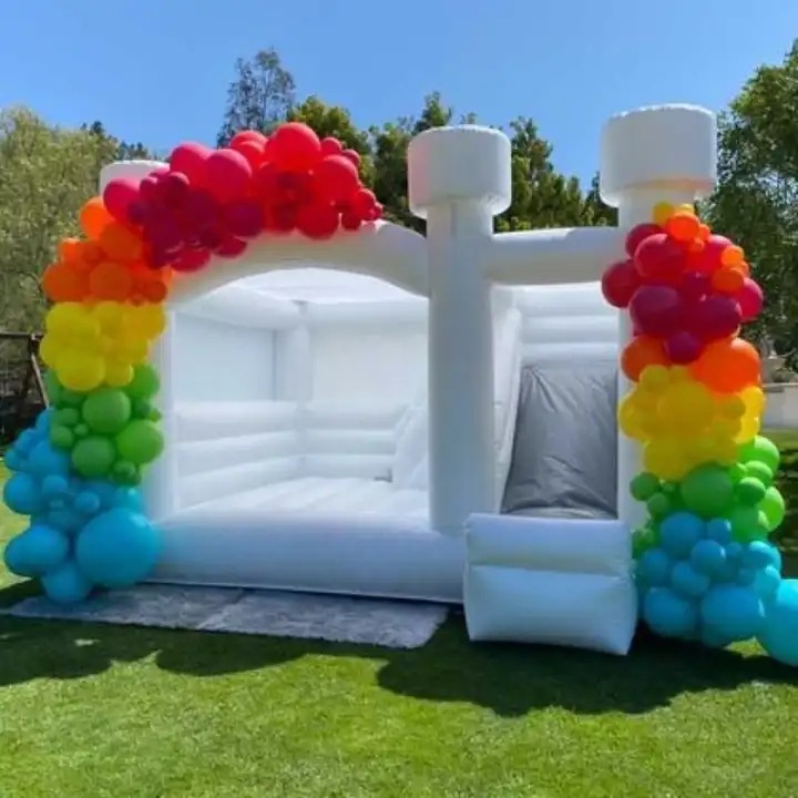 Inflatable castle