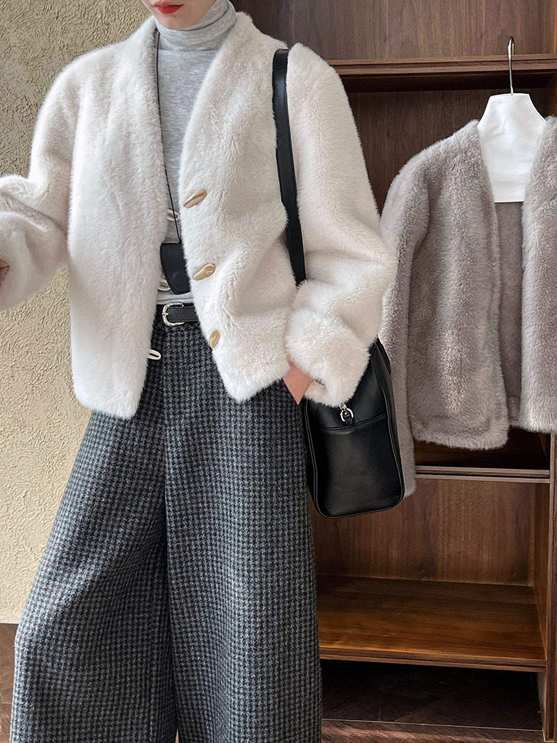 124E726E-8696-4F7A-8A91-97655C