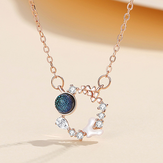 S925 plata de ley collar de corona de mariposa de lujo ligero flor femenina diseño de alta calidad cadena de clavícula joyería San Valentín