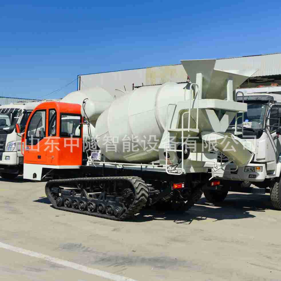 2-Wheel Tracked Concrete Mixing Tank Truck for Mountain Engineering, Mountain Climbing Cement Mixing Transport Vehicle