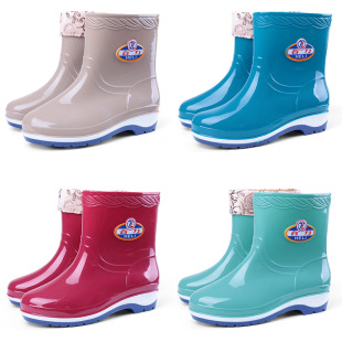 Four-Season Rain Boots for Women, Short-Tube Adult Velvet Rain Boots, Fashionable Waterproof Shoes for Women, Non-Slip Mid-Tube Rubber Shoes, Overshoes to Keep Warm