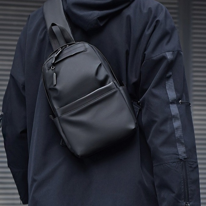 New Trendy Casual Bag Large Capacity Chest Bag Shoulder Crossbody Men's Multi-functional Commuting Chest Bag_voghion.com