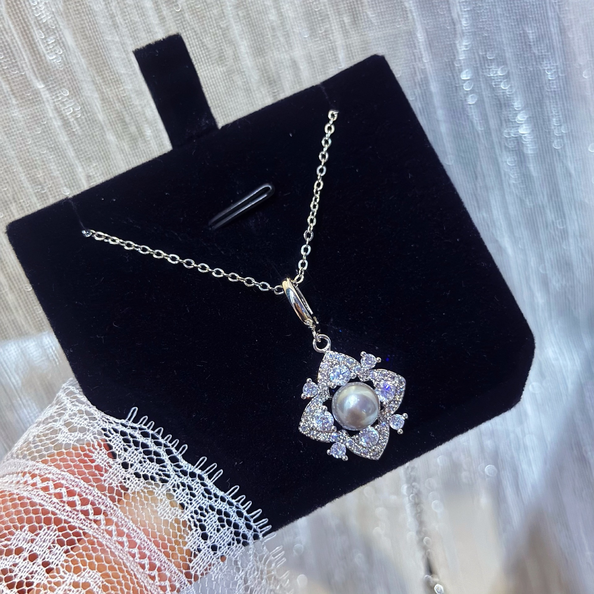 ����Դͷ���α�͸�ʯ�����ϵ��Ȼ��ˮ�����׹������ָ������װ