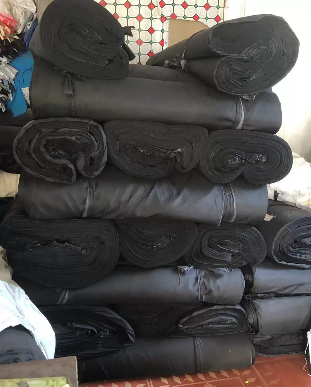 Black bag, (Physicals), plus size