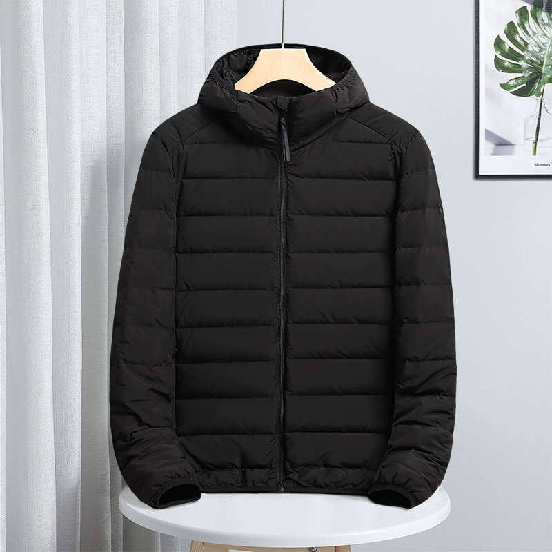 Осенняя и зимняя трансграничная мужская одежда может быть открыта с капюшоном.