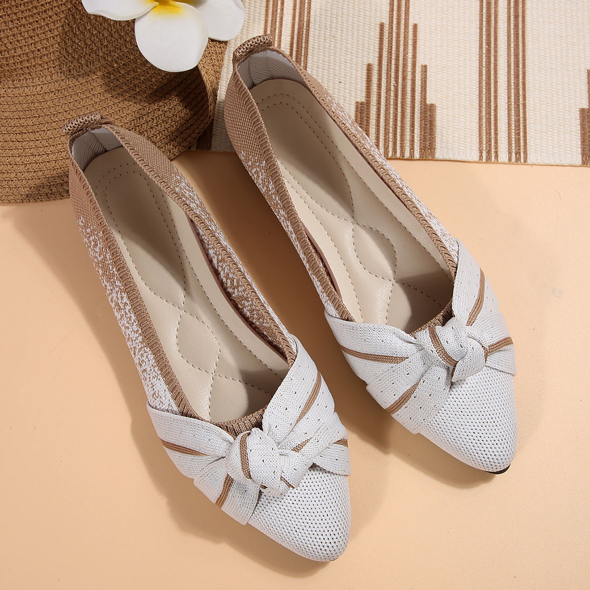 Women's Pointed Toe Flyknit Flat Slip-on Shoes Casual Loafers_voghion.com