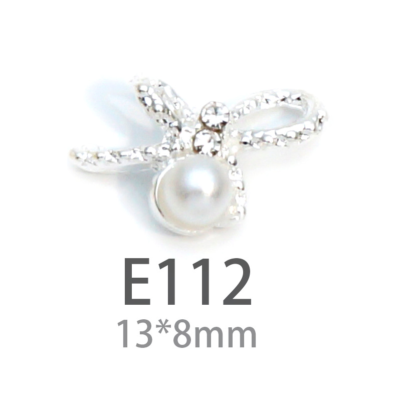 LZ nuevo rojo neto mismo estilo de uñas arco Aleación de uñas joyería arco de uñas de perlas de diamantes fábrica al por mayor