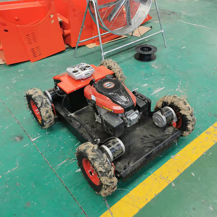 河堤无线遥控式汽油割草机 低矮果园履带式打草设备 草坪修剪维护