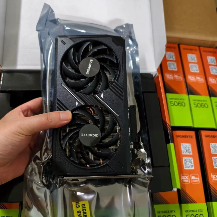 Гигабайт RTX 5060 8 ГБ видеокарта 5060ти Magic Eagle Fengmo ИИ умное обучение независимая игровая видеокарта