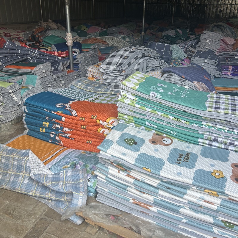 批发烫印款四季床盖榻榻米床盖加厚防滑床单床垫三层一体夹棉床罩|undefined