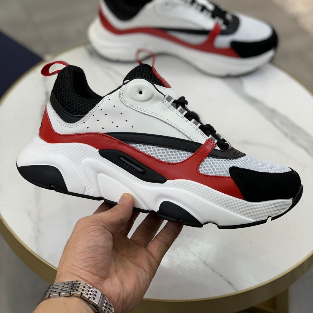 흰색 빨간색 가장자리